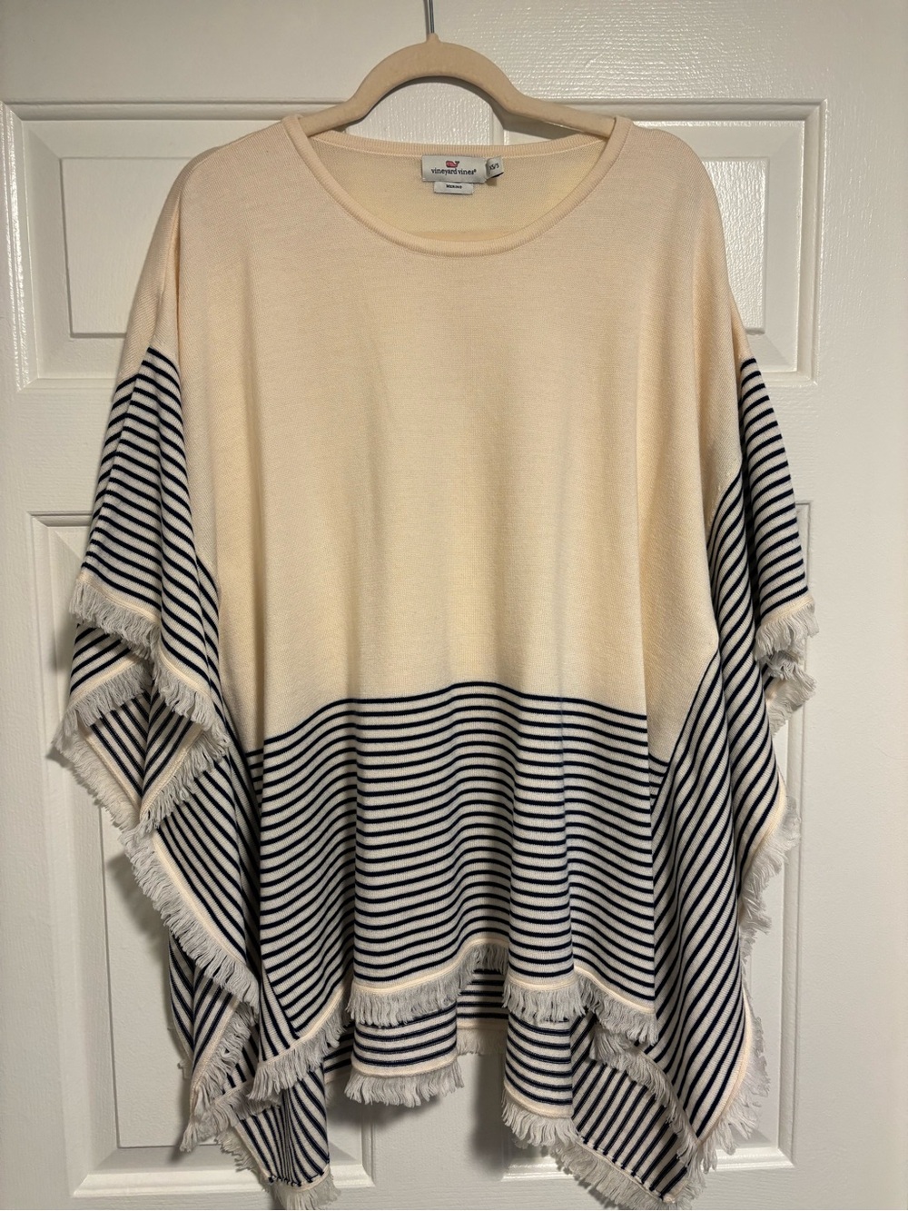 NWOT Vineyard Vines Striped Fringe Poncho in Cream & Navy Oversized